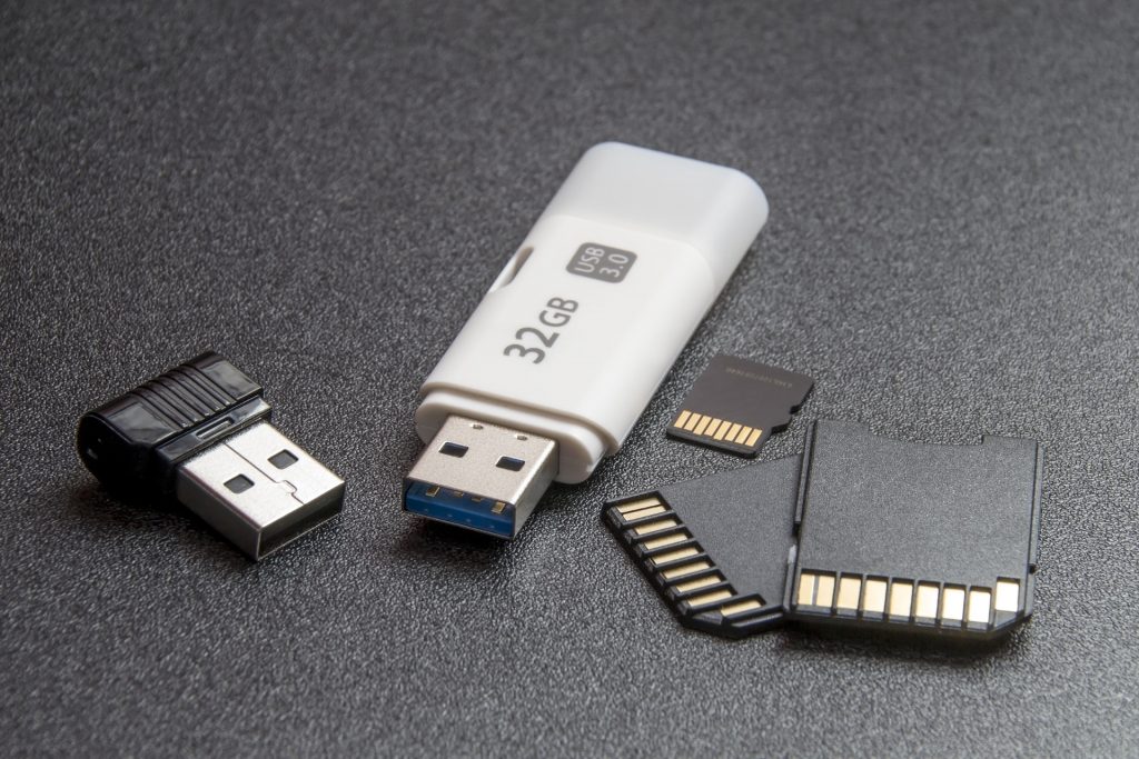 tool to format usb to fat32