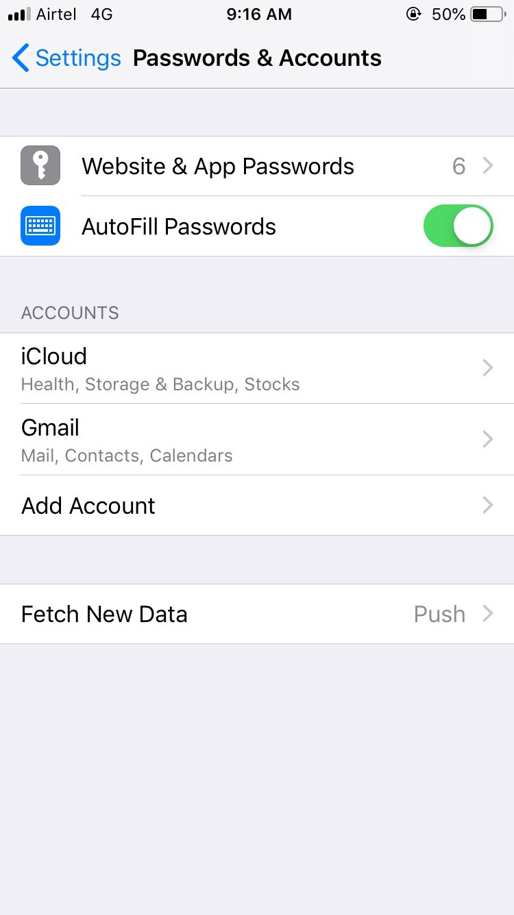 Delete and re-enter the mail account on iPhone