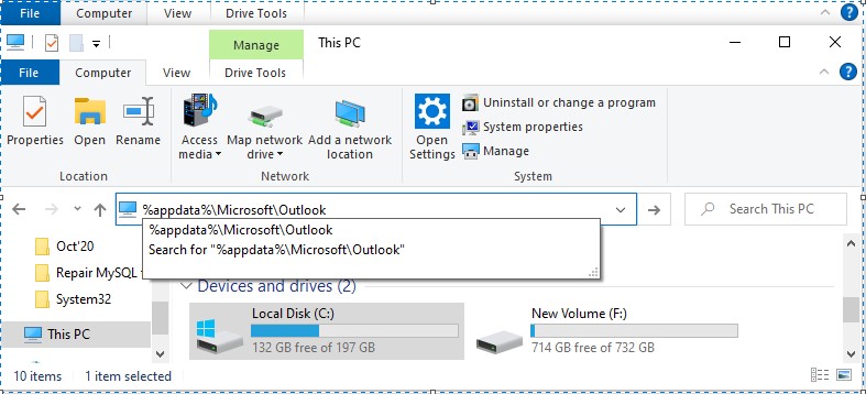 Entering %appdata%\Microsoft\Outlook in the navigation field