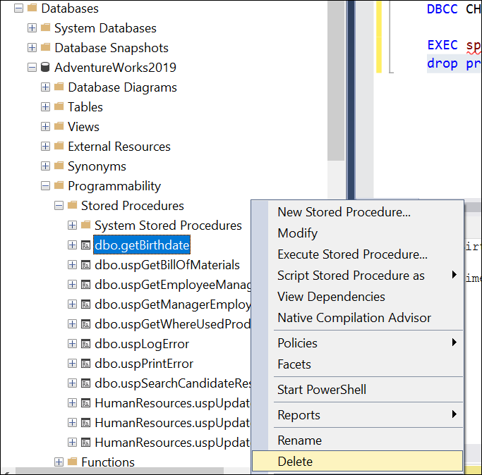 Step-by-step guide to deleting a stored procedure using SQL Server Management Studio (SSMS) Object Explorer.